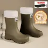 Botas de chuva da moda para mulheres, antiderrapantes, de cano médio, com punhos elásticos, sapatos de borracha impermeáveis de sola grossa