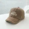 Gorro coreano de otoño e invierno para niños, gorra de béisbol de felpa gruesa estilo callejero con letra y visera curva para niños y niñas, a prueba de frío