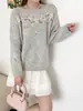 Suéter de Tricô Redondo com Bordado Floral de Miçangas, Estilo Suave, Novo para o Inverno de 2026, Manga Longa Emagrecedor Pulôver para Mulheres