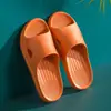 Sandalias de colores pastel para hombre y mujer, con sensación de pisar caca, suela suave, antideslizantes, para uso en casa y al aire libre, sandalias de doble uso, directo del fabricante