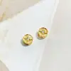 Contas em ouro 14K altamente resistentes à cor, em formato de gato com corte baguete e furos passantes, apresentando design de moeda e adornos de zircônia, para joias e acessórios artesanais DIY