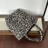 Otoño e Invierno 2025 Retro Nuevo Estampado de Leopardo Casual Peludo Estilo Coreano Estilo Ins Doble Cara Trasera Gran Capacidad Bolso de Hombro Simple