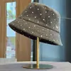 Chapéu Versátil Estilo Japonês com Bolinhas para Mulheres Outono/Inverno Emagrecimento Facial Chapéu de Pescador Circunferência Craniana Grande Chapéu Bucket Fashionável Chapéu de Bacia com Aba Larga