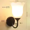 Lâmpada de Parede Plástica para Quarto de Hotel Economizadora de Energia Quarto Simples Criativa Retrô Sala de Estar LED Escada Varanda