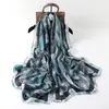 Bufanda de Seda Suave Nueva con Doble Estampado 70*180 Tamaño Grande Bufanda Larga para Mujer, Amigable con la Piel, Transpirable, Tacto de Lujo, Bufanda Chal