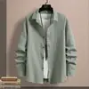Camisa de manga larga para hombre, color liso, gasa de burbujas, estilo coreano ajustada para otoño, camisa sin planchar, nuevo modelo casual primavera y otoño 2026