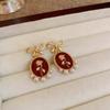 Pendientes de plata con forma de flor de amor y perla retro, ligeros, de lujo, de gran sentido, para mujer, estilo Hong Kong, elegantes, al por mayor