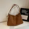 2026 Nova Bolsa Tote Camurça Versátil Tendência de Nicho para Mulheres, Bolsa de Ombro Transversal Grande Capacidade para o Dia a Dia, Bolsa Simples Feminina