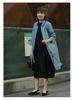 Yun Yun 2026 Primavera Nuevo Clásico Sencillo Elegante Ajuste Delgado Color Sólido Diseño de Solapa Gabardina Larga Hasta la Rodilla de Longitud Media