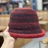 Sombrero de Pescador de Punto de Color Mixto con Borde Enrollado para Mujer Otoño e Invierno Casual Estilo Coreano Protección Cálida para los Oídos Sombrero Nuevo de Cubo