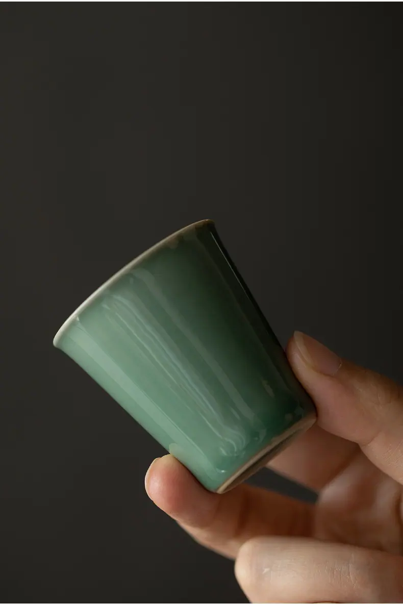 越窑青瓷品茗杯3_10.jpg