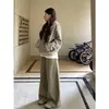Moletom com Zíper Listrado Estilo Preguiçoso Outono Inverno com Capuz Lã Espessado Design de Alto Padrão Jaqueta Feminina Solta Emagrecedora Tendência