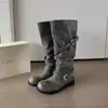 Primeiro Encontro com Saltos Grossos~ Cano Largo Fivela Desgastada Bico Arredondado Franzido Botas de Montaria Outono Inverno 2026 Novas Botas