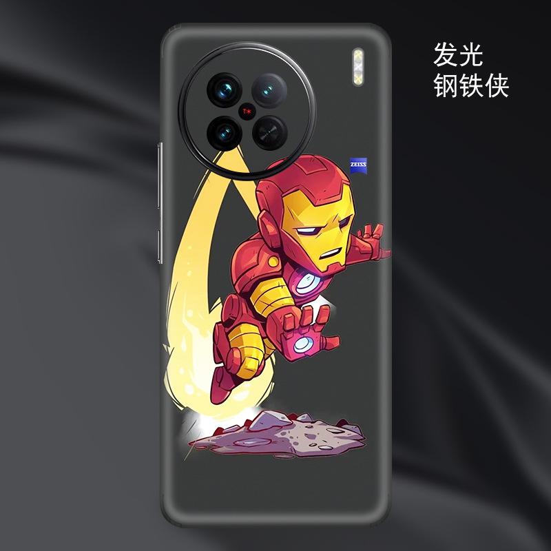 发光钢铁侠.jpg