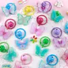 Llavero Colgante de Mariposa Multicolor Degradado, Decoración Creativa Personalizada para Mochila y Auriculares, Regalo Sencillo