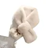 Bufanda Gruesa de Felpa Versátil para Otoño e Invierno con un Toque de Lujo, Protección para el Cuello de Color Sólido, Bufanda Cruzada de Encaje con Cerezas Personalizada