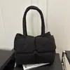 Bolso de Hombro Sencillo y Elegante para Mujer, Nueva Moda Primavera 2026 Bolso de Axila con Personalidad para el Trabajo, Bolso de Mano Casual Bolso Acolchado de Algodón