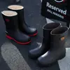 Zapatos Impermeables para Hombre, Botas de Lluvia de Moda para Adultos, Botas de Agua Resistentes al Desgaste de Media Caña para Todas las Estaciones, Botines Cortos de Plástico Antideslizantes y Cálidos, Duraderos