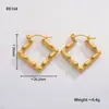 Brincos de Aço Titânio Modernos Estilo Europeu e Americano Transfronteiriços para Mulheres Design de Nicho Coração Aço Inoxidável Brincos Não Alergênicos Brincos Femininos