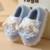 Chinelos de Algodão Gato Hellokitty Femininos Inverno Salto Bolsa 2024 Novo Fofo Pelúcia Forro de Lã Pós-parto Sapatos de Algodão para Mulheres