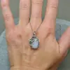 Joyas transfronterizas collar de piedra lunar colgante para mujer estilo bohemio vintage accesorios de hojas ratán venta al por mayor