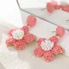 Aretes de Flor de Rafia Transfronterizos, Pequeños y Elegantes, Tachuelas de Flor de Cerezo Tejidas a Mano, Estilo Vacacional Costero
