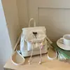 Bolso de Hombro Doble de Nicho Transfronterizo para Mujer Nuevo Estilo 2026 Mochila de Moda Retro para el Trabajo Mochila Pequeña Versátil para Salidas Diarias