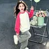 Sudadera con forro polar para niña, nueva y elegante, de moda, corte holgado, cuello redondo, para niños mayores, otoño/invierno 2026
