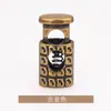 Hebilla de presión elástica metálica de columna plana con patrón cuadrado para cordón, hebilla de ajuste de resorte, hebilla de resorte de campana T5167