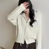 Novo cardigã de tricô com capuz, trançado, de caimento solto, macio e confortável, para outono e inverno, um suéter versátil para mulheres, perfeito para um look relaxado e estiloso