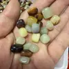 Piedra en bruto de jade de Hetian de Xinjiang con piel, cuentas sueltas, pulsera tejida, cuentas sueltas de piel amarilla Qin al por mayor, accesorios para bricolaje