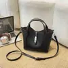 Bolso Vintage de Nicho para Mujer, Nuevo Modelo 2026, Bolso Cubo Simple con Patrón de Lichi, Bolso Cruzado Versátil de Moda