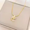 Collar para Mujer Sin Desvanecimiento Verano Pequeño y Lindo Temperamento Collar de Acero de Titanio Versátil Joyería de Gama Alta Cadena Sencilla para Clavícula