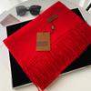 Lenço Vermelho Chinês com Logo Impresso para Reunião Anual, Conferência, Aniversário, Celebração de Inauguração, Bordado Vermelho, Bom Começo Atacado
