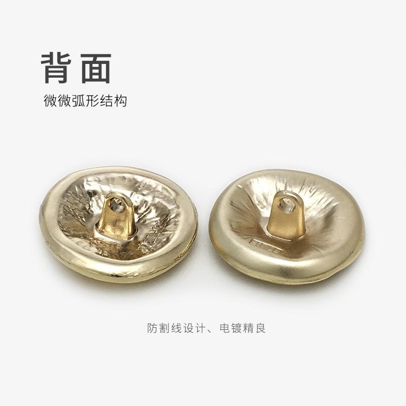 背面、颜色