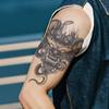 Tatuagem Real de Alta Qualidade de Costas Inteiras de Cobra e Unicórnio. Legal, à Prova d'Água e à Prova de Suor. Tatuagem Duradoura Não Refletiva para Homens e Mulheres.