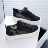 Zapatillas blancas transpirables White Pillow Crane para mujer, nuevos zapatos de malla de verano 2026, populares versátiles con cordones, suela gruesa, delgados, casuales