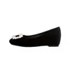 Zapatos Planos de Tacón Bajo Cuadrados Estilo Francés para Mujer 2026 Verano y Otoño Zapatos Pequeños de Cuero Cuadrados con Diamantes Negros para Mujer