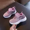 Zapatos Deportivos Ligeros de Suela Suave, Modernos y Tendencia para Niñas, Novedad Primavera/Verano 2026, Transpirables, Diseño Degradado, Elegantes Zapatos para Correr