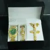 Collar Pulsera Reloj Conjunto Colgante Cruz Grande de Diamante Personalizado Hip-hop Impresionante Gama Alta Regalo para Hombres