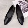 Sapatos Profissionais Novo Estilo 2025, Sapatos de Superfície Macia Uso Duplo, Sapatos Versáteis da Moda, Sapatos Baixos, Sapatos Pretos Simples Lançamento Primavera
