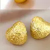 Aretes de Oro al por Mayor Transfronterizos para Mujer 2025 Nuevo Estilo Caliente Aretes Elegantes de Alta Gama Diseño Nicho Aretes de Metal