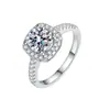 Anillo de Diamante Moissanita Cubo de Azúcar Pequeño Fat Dong Lai para Mujer, Sensación de Lujo Ligero de Gama Alta, Regalo de Compromiso de Diamante de Nicho para Novia