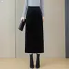 Falda Midi Negra Ajustada de Cintura Alta Personalizada para Mujer Otoño/Invierno 2026 Corte Recto Versátil Abertura Cintura Elástica
