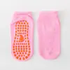 Atacado do Fabricante Dispensador de Meias de Pula-Pula Meias Antiderrapantes para Crianças Conjuntos de Meias para Chão Playground Infantil Educação Infantil Meias de Yoga para Adultos