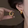 Pendientes coreanos de lujo ligeros con hebilla para mujer, aretes elegantes con circonitas que combinan con todo, estilo nicho