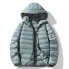 Chaqueta de plumas ligera y fina para hombre de invierno, nueva chaqueta de plumón con capucha de pato blanco, abrigo cálido simple casual para hombre