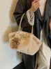 Nova Bolsa de Pelúcia Fofa Outono/Inverno 2026 Moda Feminina Bolsa Transversal Simples Bolsa de Ombro Único Portátil de Alto Valor Estético
