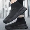 Zapatos de trabajo deportivos transfronterizos, zapatos casuales slip-on transpirables para hombres y mujeres, zapatos de malla delgados de caña alta con suela blanda antideslizantes
