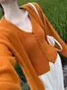 Conjunto de Dos Piezas de Chaqueta Cardigan de Punto Holgado Estilo Coreano y Camisola de Cuello Halter con un Diseño Suave y Elegante, Nuevo Conjunto de Suéter